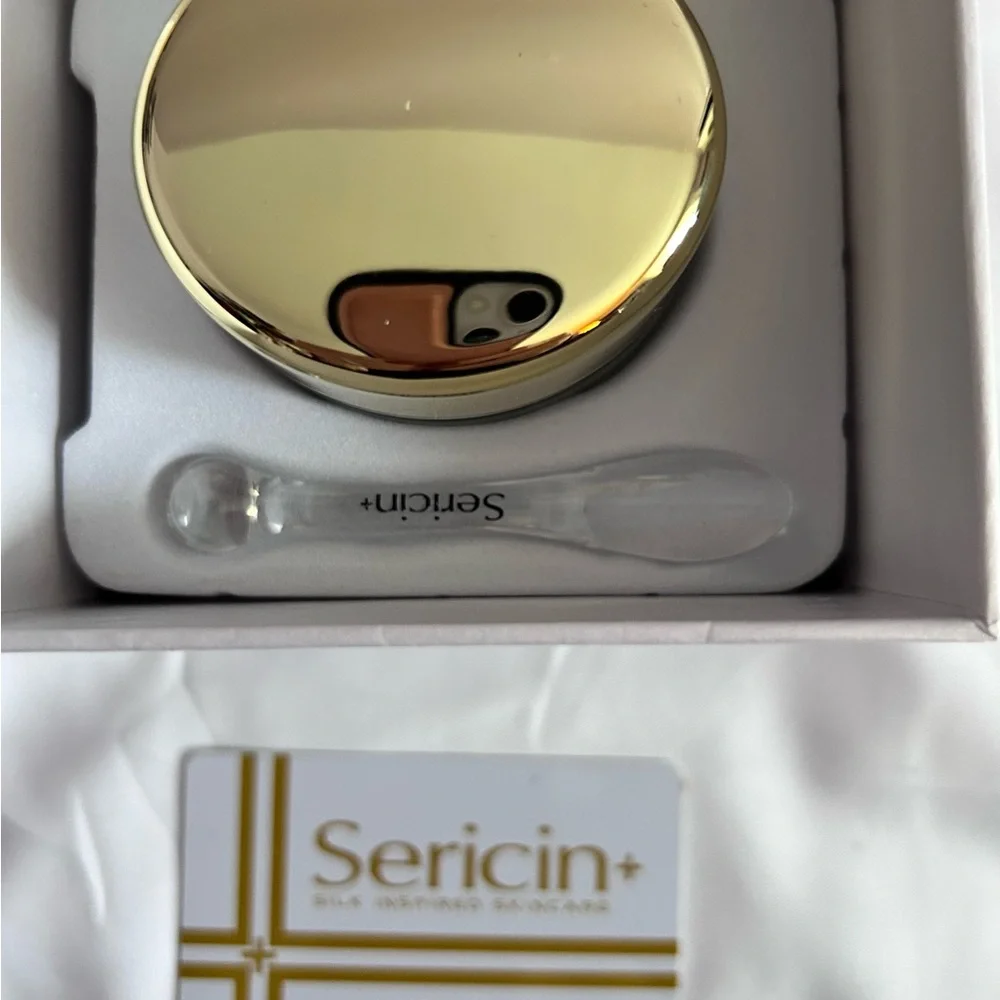 Sericin Plus Skincare Moisturizing Cream 1.7 oz New In box